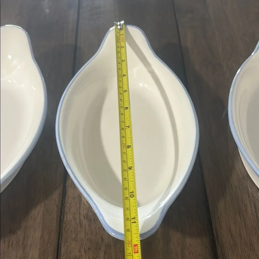 Pfaltzgraff Juniper oval Set of Three Elegant Oval Dishes white off